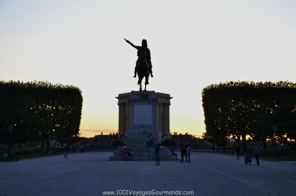 Royal Peyrou Plaza (Promenade du Peyrou) with a statue of Luis XIV.