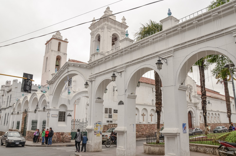 If you want to know what makes this place so special and why you should visit Sucre while traveling to Bolivia, this post is for you.