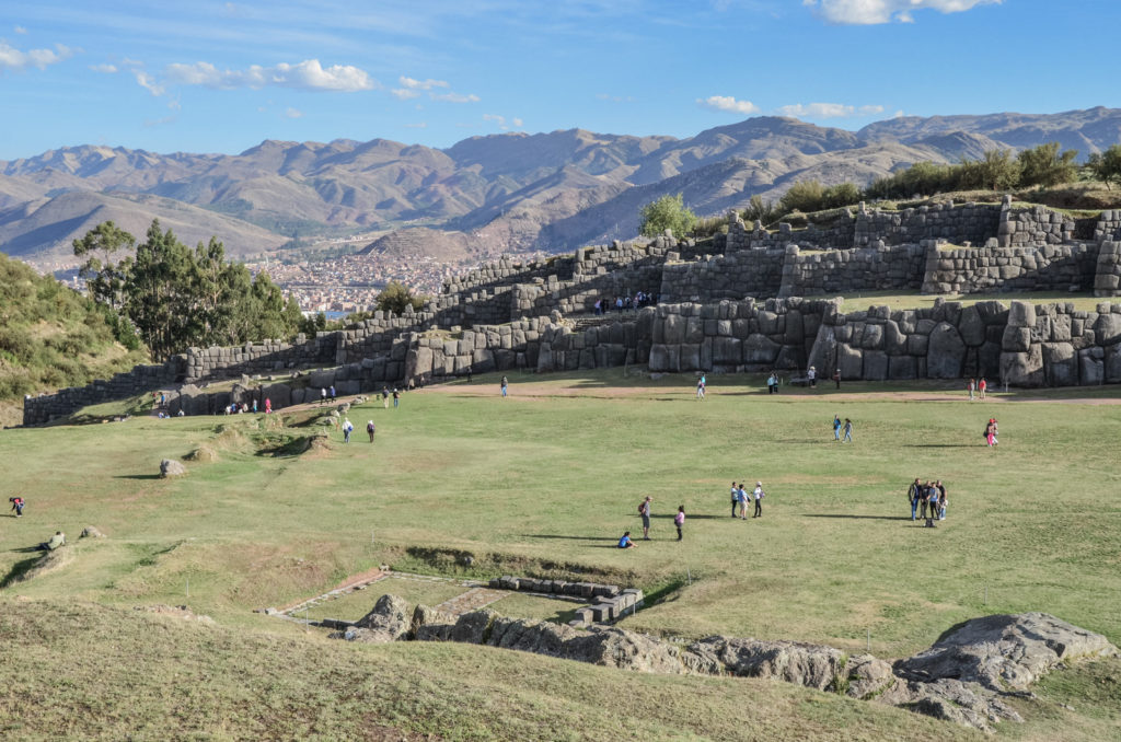 Cuzco je krásné město, které si v Peru nesmíte nechat ujít! V tomto článku vám povím, co se dá vidět ve městě Cuzco a okolí - včetně inckých ruin.