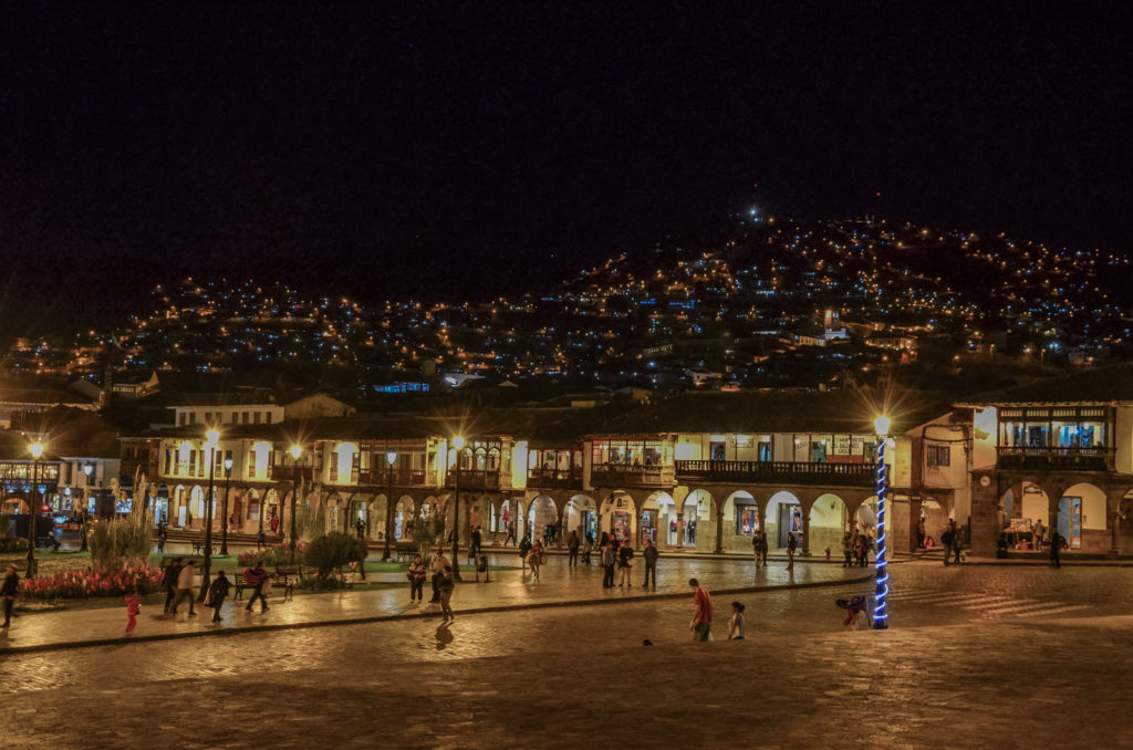 Cuzco je krásné město, které si v Peru nesmíte nechat ujít! V tomto článku vám povím, co se dá vidět ve městě Cuzco a okolí - včetně inckých ruin.