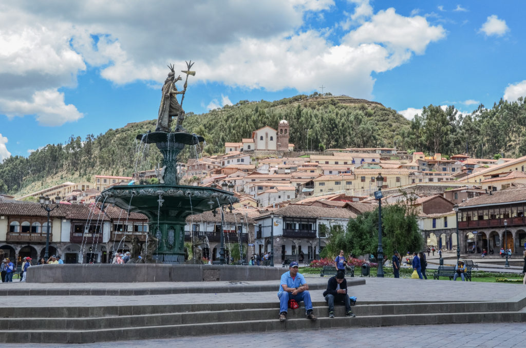 Cuzco je krásné město, které si v Peru nesmíte nechat ujít! V tomto článku vám povím, co se dá vidět ve městě Cuzco a okolí - včetně inckých ruin.