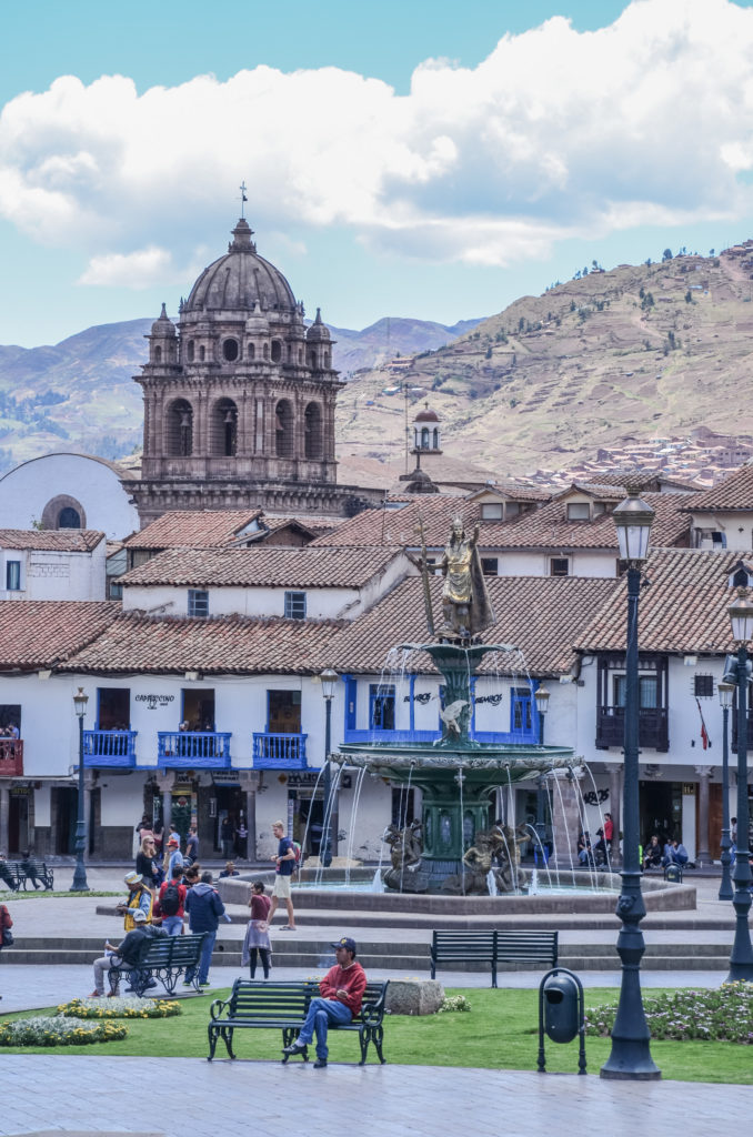 Cuzco je krásné město, které si v Peru nesmíte nechat ujít! V tomto článku vám povím, co se dá vidět ve městě Cuzco a okolí - včetně inckých ruin.