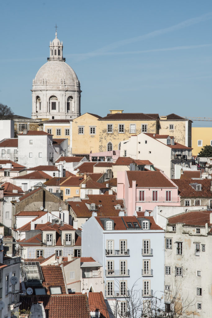 Let me show you my pictures of morning Alfama that I did with Lisbon Photo. Alfama is the oldest part of Lisbon, a hilly maze of narrow cobbled streets.