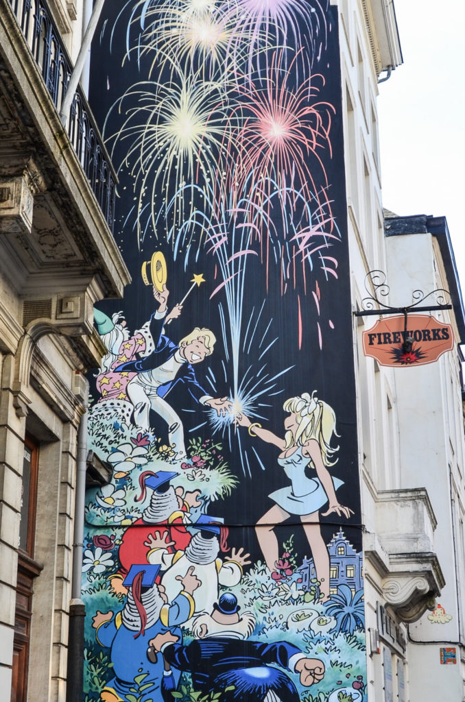 Bruselská komiksová trasa snadnou a zábavnou cestou, jak se dozvědět něco o slavných komiksech a jejich hrdinech, a zároveň prozkoumat centrum Bruselu.