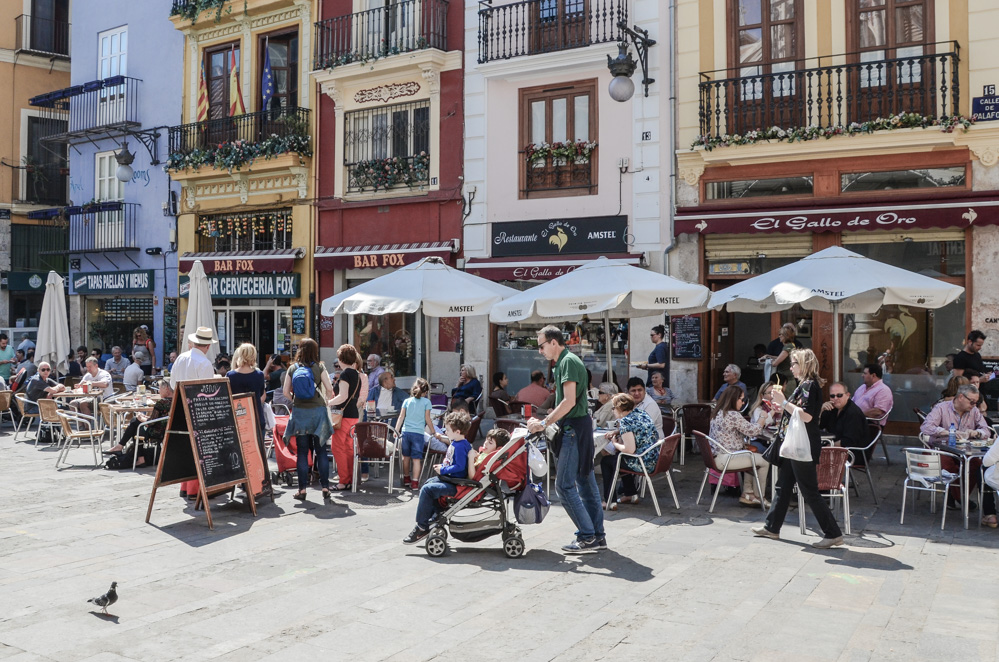 Pár tipů na to, co vidět a podniknout ve Valencii, hlavním městě paelly, třetím největším španělském městě a méně profláklé sestře populární Barcelony.
