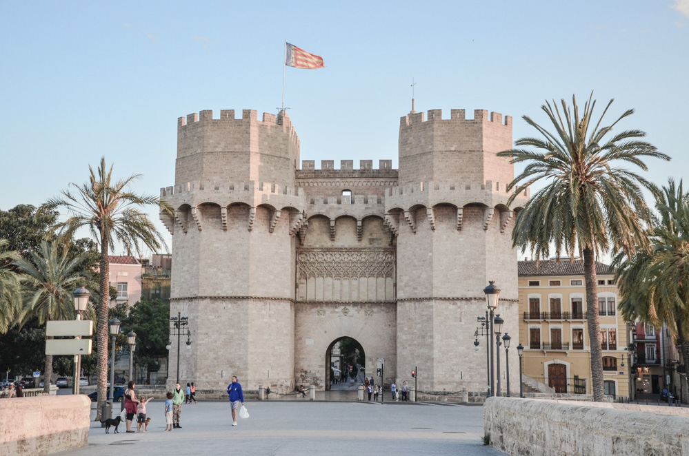 Pár tipů na to, co vidět a podniknout ve Valencii, hlavním městě paelly, třetím největším španělském městě a méně profláklé sestře populární Barcelony.