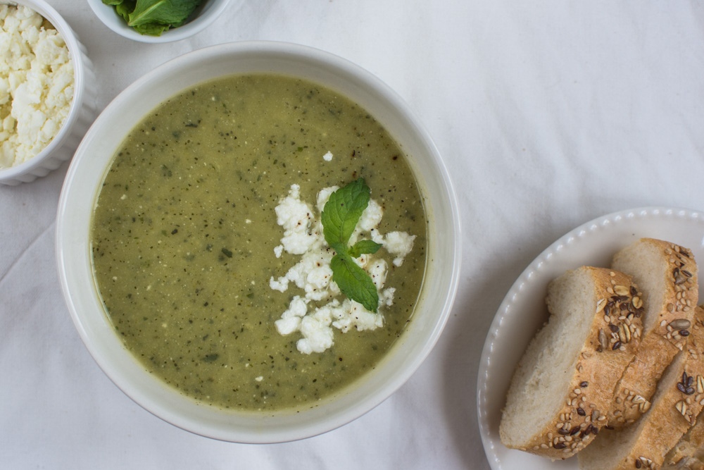This simple Summery Zucchini Mint Feta Soup will simply surprise you! What I love about it is that it is delicious both when served warm or cold.