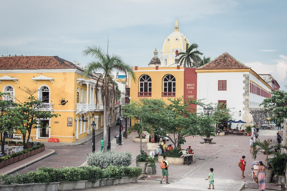 Láká vás kolumbijská Cartagena? Tady je pár tipů na to, co tu podniknout, kam zajít na jídlo či na drink, kde si zatancovat salsu nebo kam vyrazit na pláž.