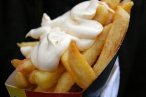 How is Belgian cuisine and what are the local specialties? Here is a list of some typical food in Belgium that you should try when visiting the country.