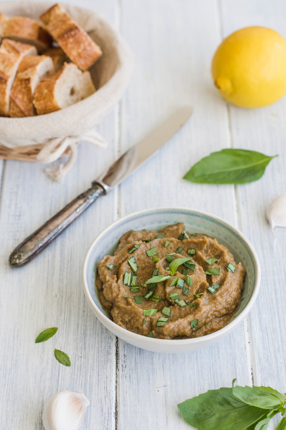 Healthy and easy to make eggplant caviar that has success as an aperitif on every party or gathering. 